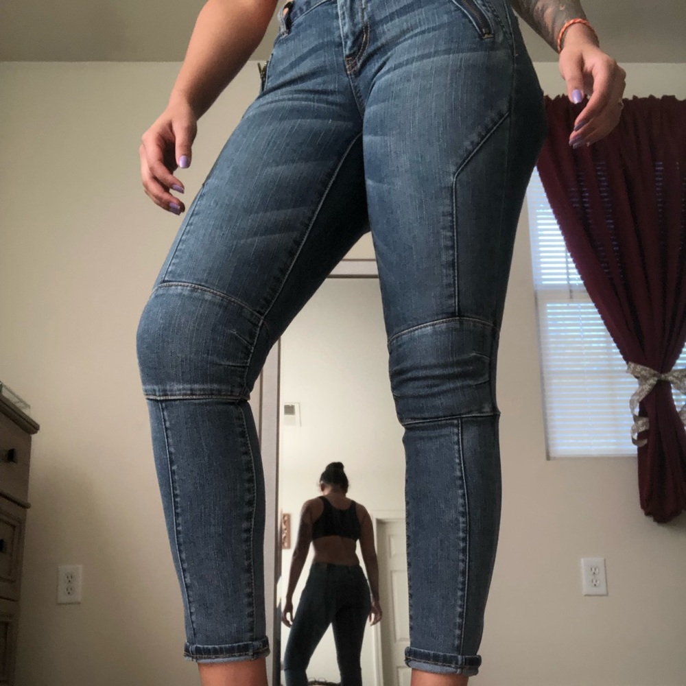 AE Jeans